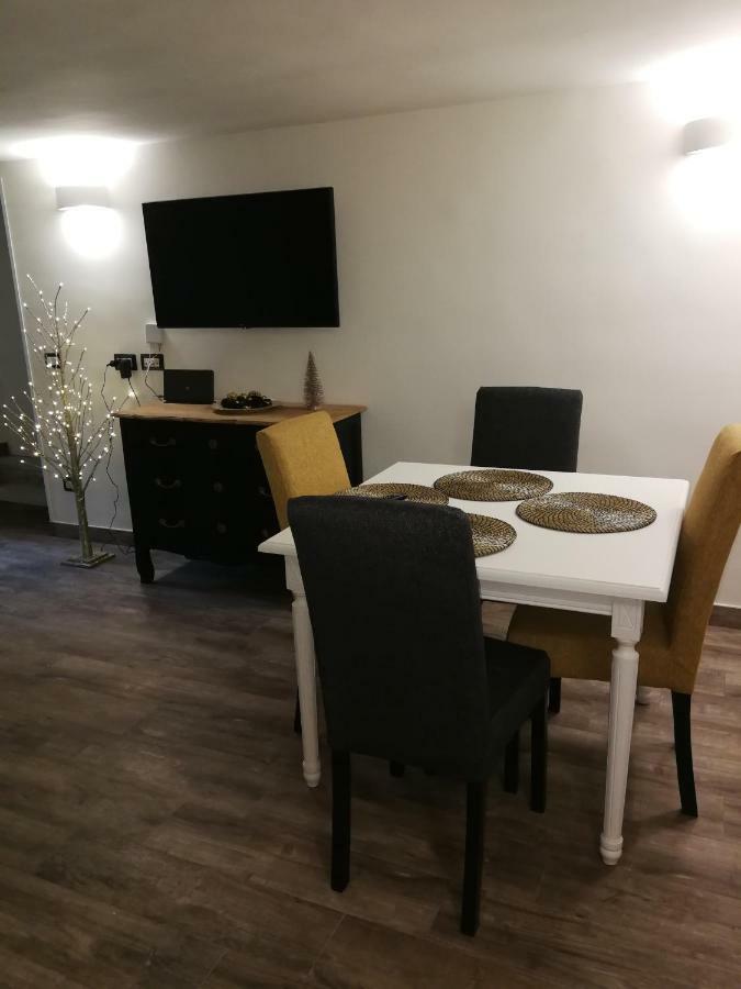 Apartamento Casa Di Gio - Duomo Nápoles Exterior foto